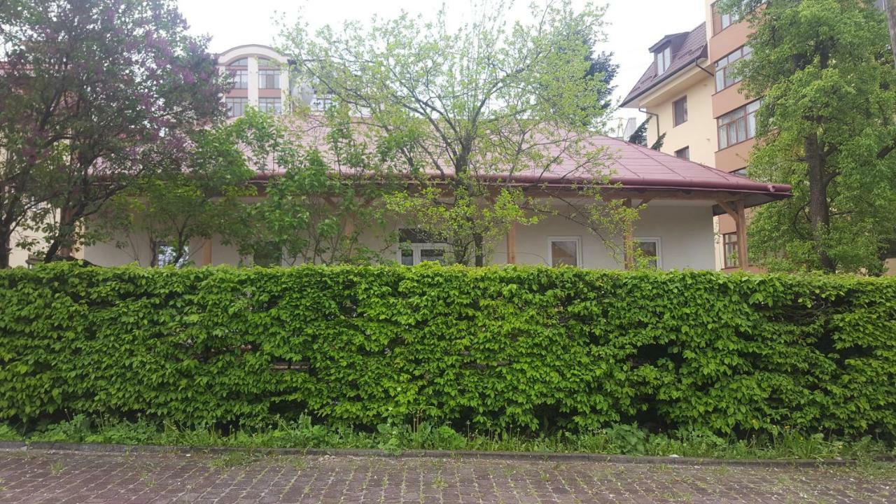 Room In An Old House Truskavets Exterior photo